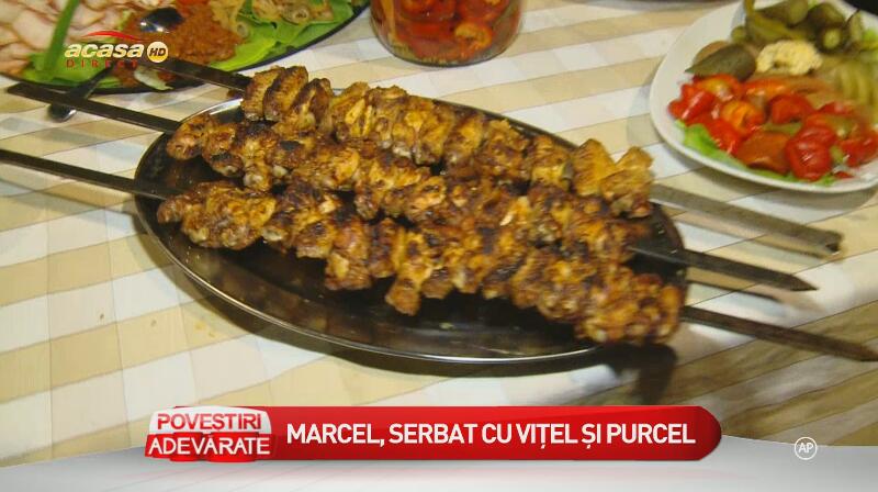 Marcel Pavel, ca un rege de ziua lui! Imagini fantastice de la petrecerea românească, cu viţel la proţap -