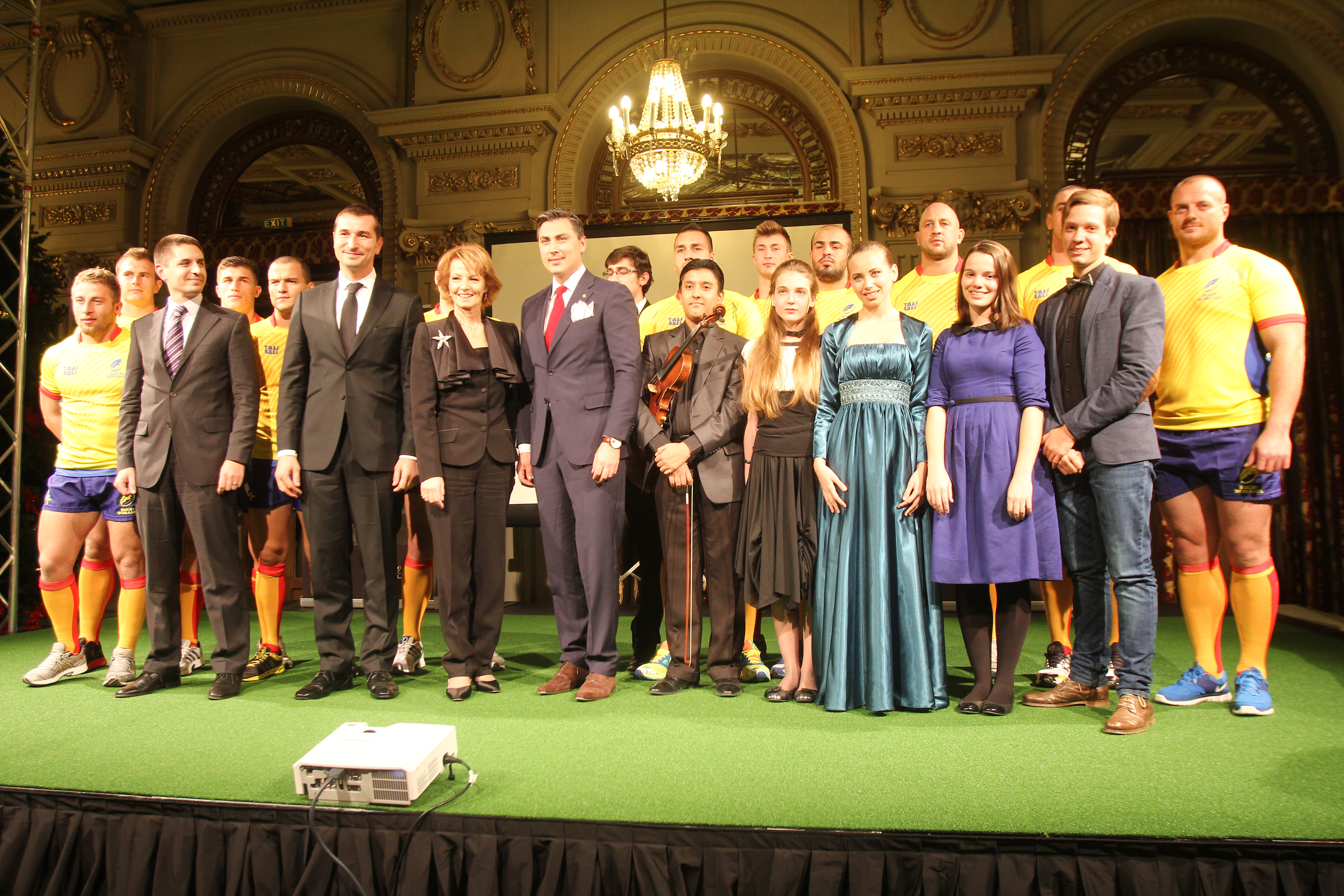 La eveniment de prezentare a calendarului realizat de Alexandru Ciucu a fost prezenta si Altetea sa Regala, Principesa Margareta a Romaniei