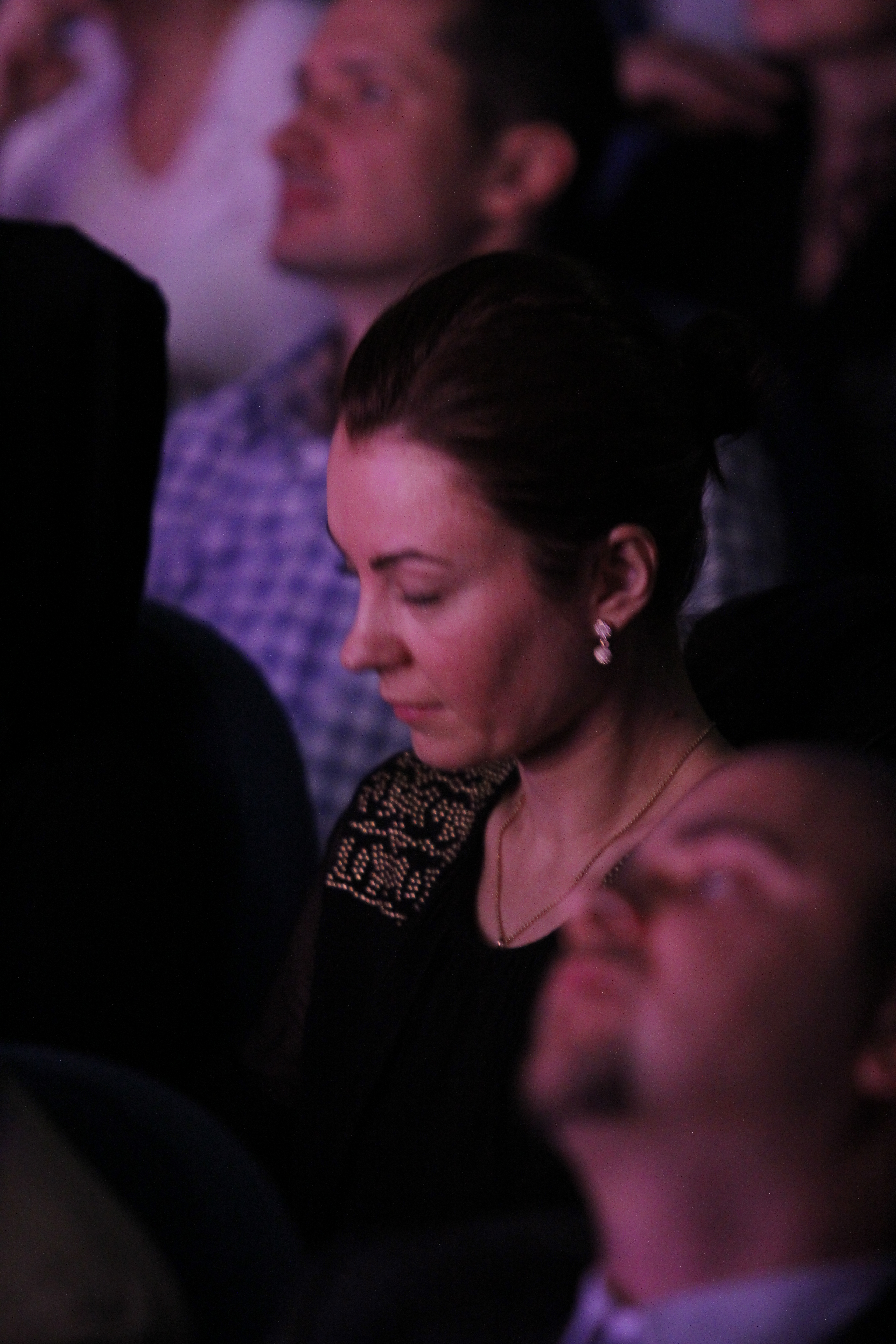 La fel ca Draghia, si Augusta a continuat sa vorbeasca la telefon, prin mesaje, in acelasi timp cu el