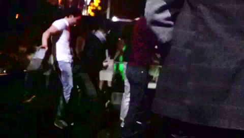 Liviu Varciu danseaza in poala prietenului sau, Pepe