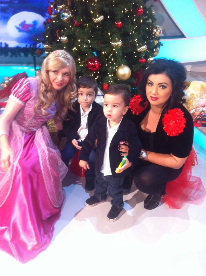 Vedeta TV si-a petrecut Sarbatorile alaturi de copiii sai