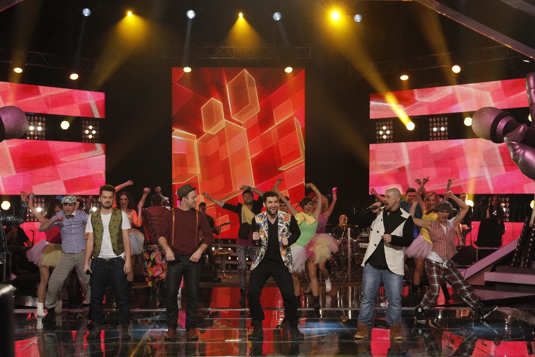 “Vocea Romaniei” si-a ales semifinalistii. Voi pe cine sustineti in marea finala?