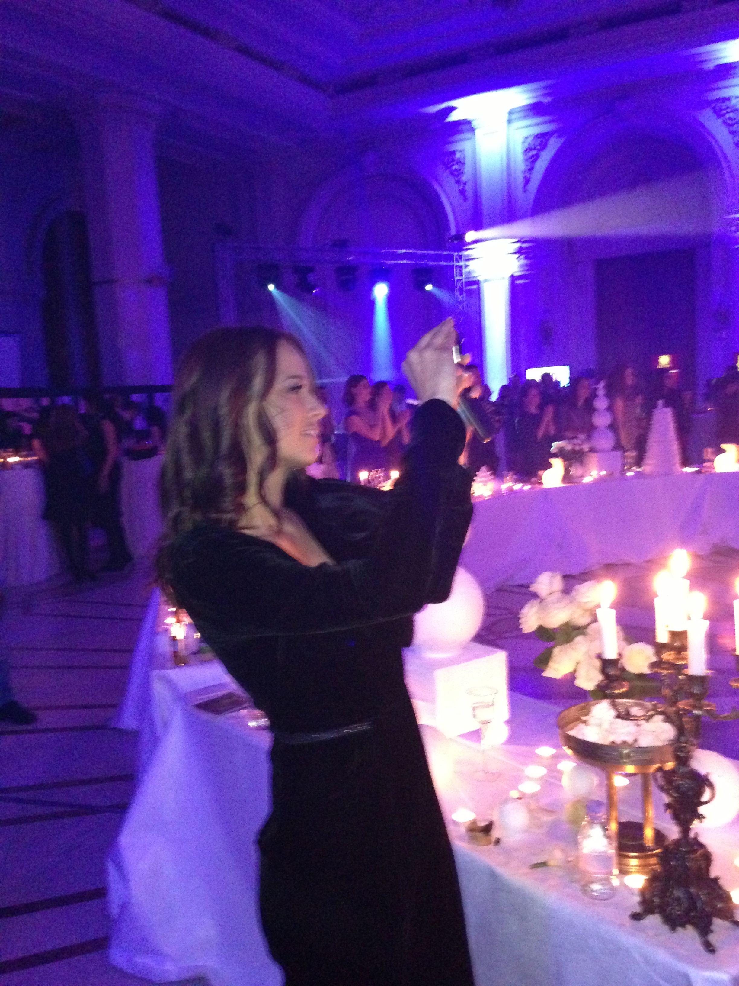 La aparitia Loredanei pe scena Andreea i-a facut o poza