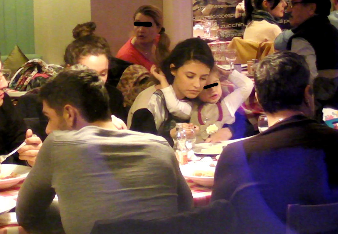 Antonia si Vincenzo s-au ignorat in timpul cinei