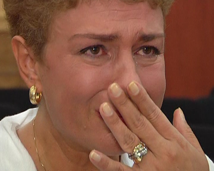 In urma cu mai bine de un an, cand a vorbit perioada in care a fost la un pas de moarte, Teo a izbucnit in lacrimi