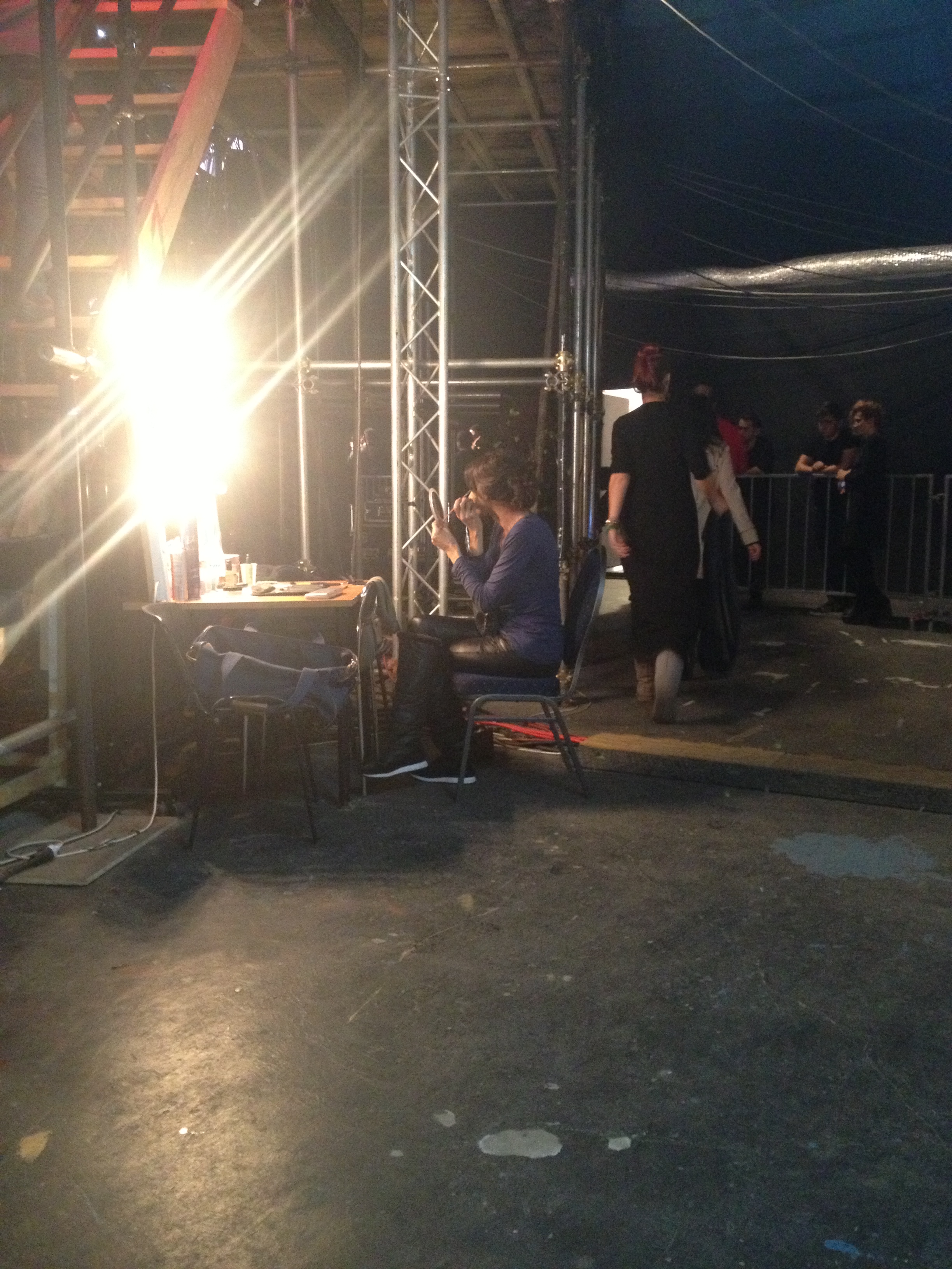 Chiar daca la picioare a avut o intrega echipa de profesionisti, Dana s-a ocupat singura de tot