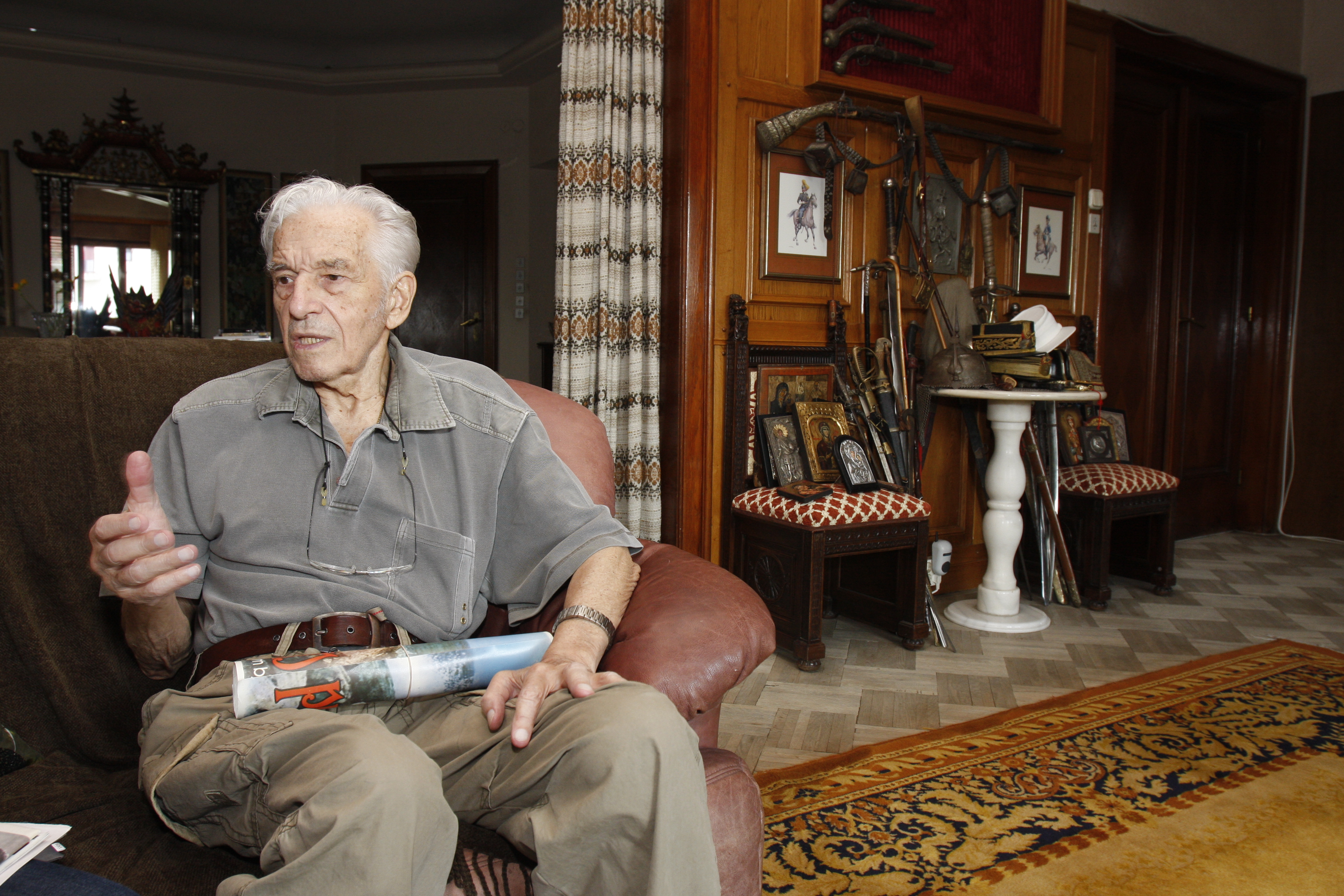 Sergiu Nicolaescu s-a stins din viata in cursul acestei dimineti