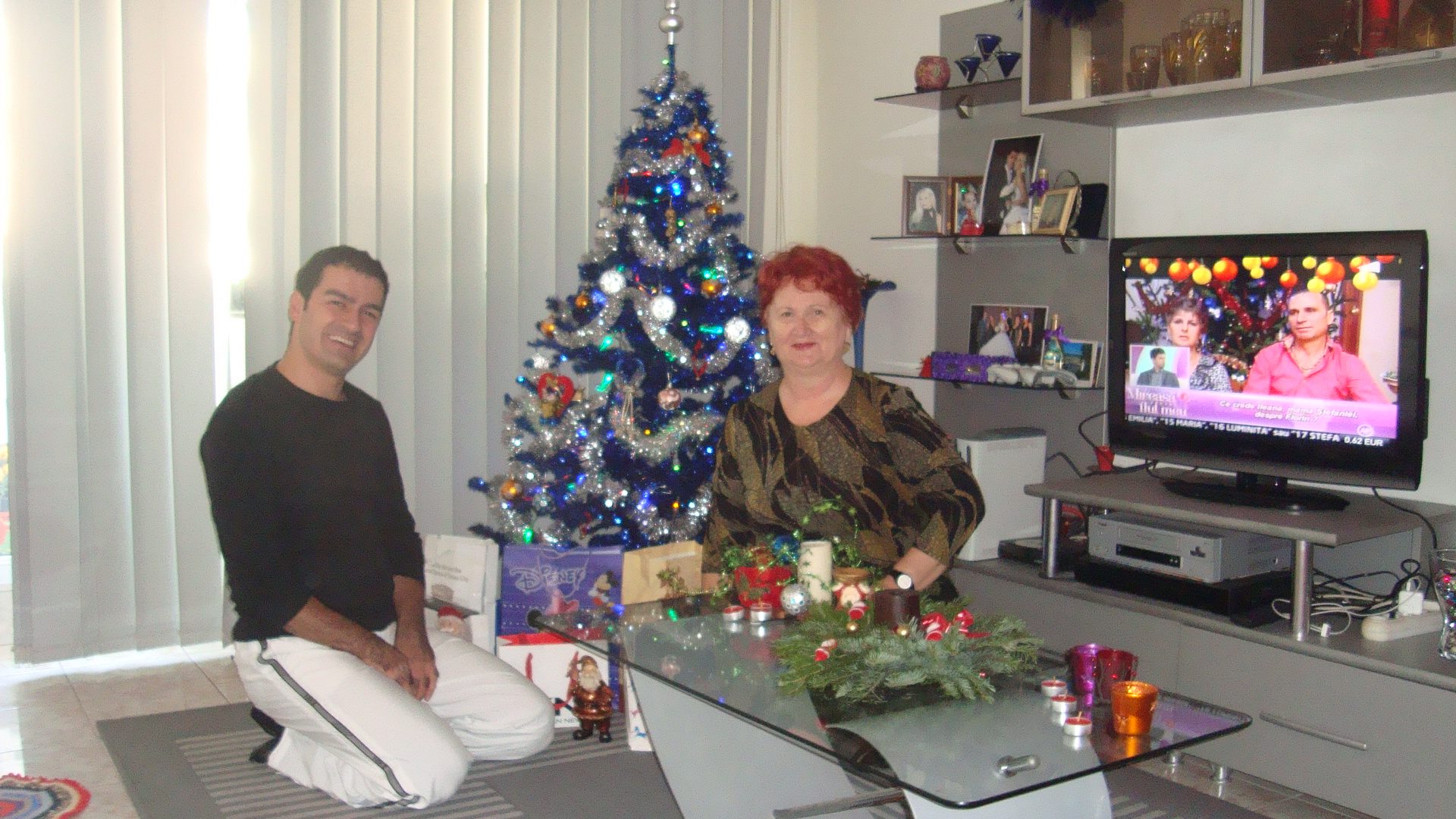 Serkan a petrecut CRaciunul cu soacra.