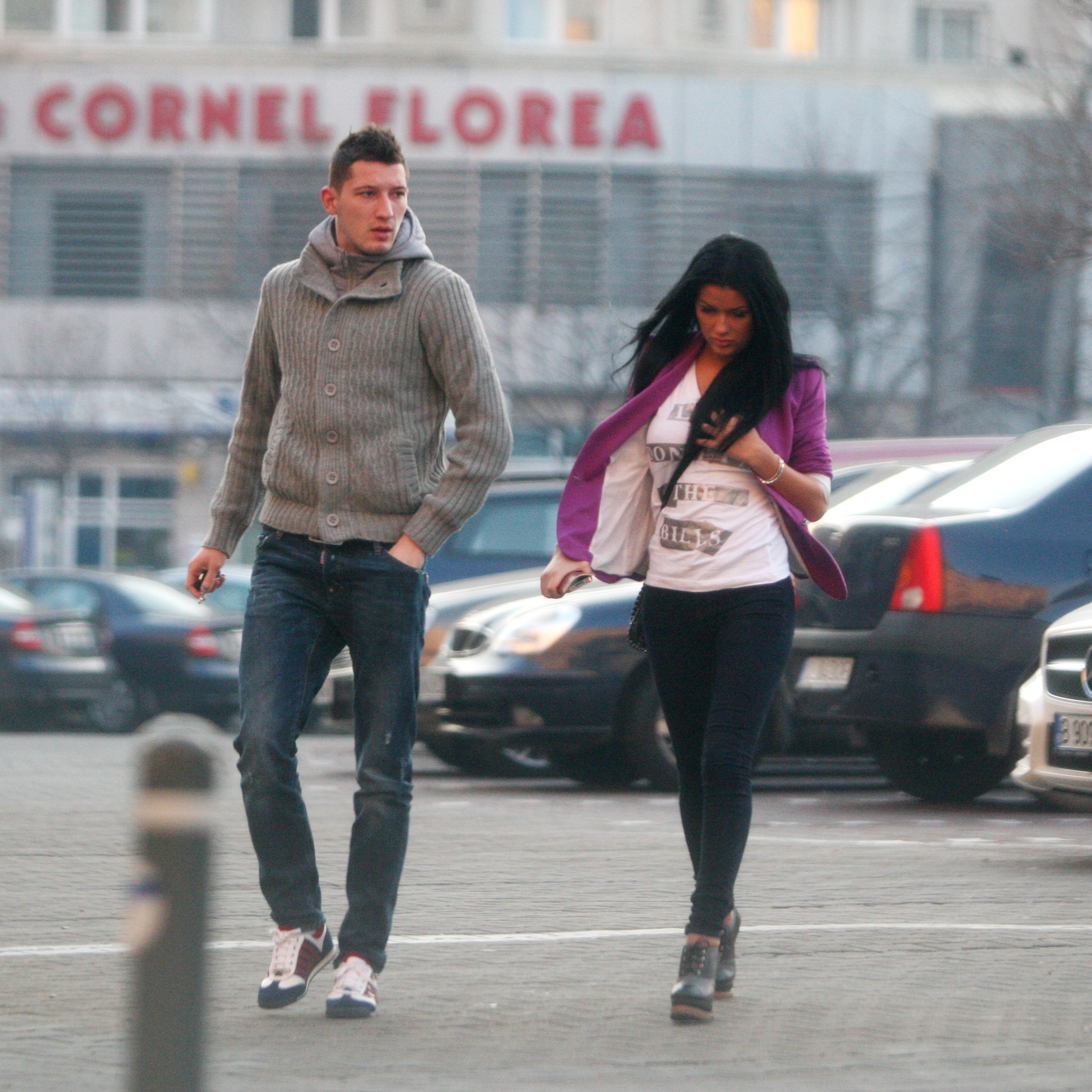 In ciuda faptului ca Gigi Becali este impotriva relatiei lor, Mihai Costea si Daniela Crudu s-au distrat impreuna de Revelion