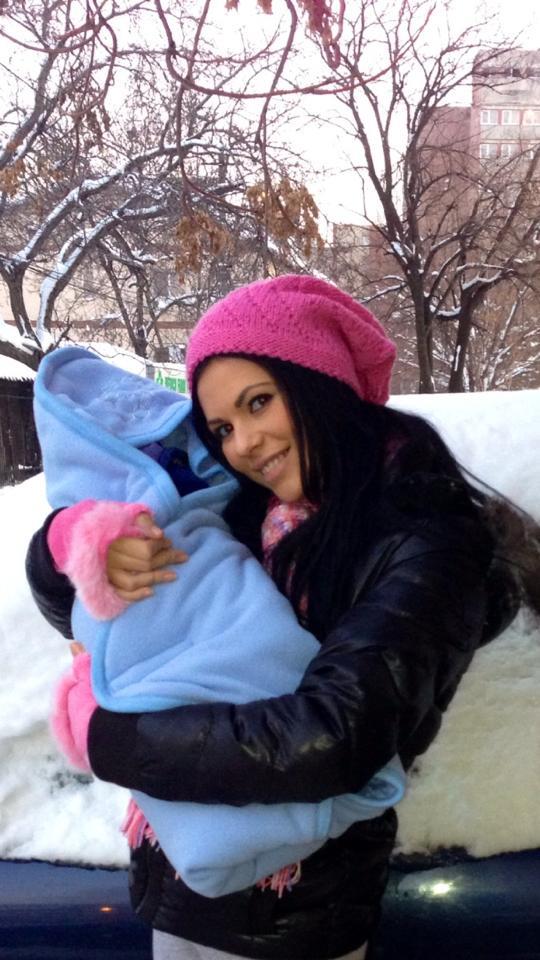 Andreea a devenit mamica pe 12.12.12, iar acum se pregateste sa imbrace rochia de mireasa