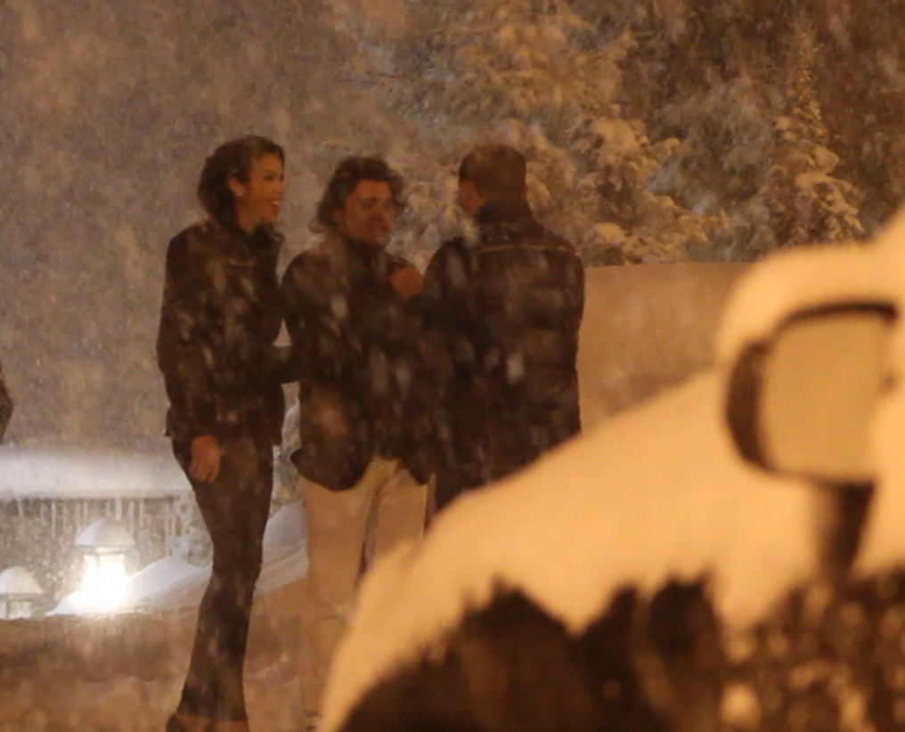 Raluca nu facea niciun singur pas, fara sa nu se sprijine pe artist