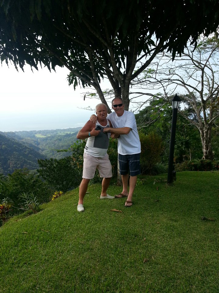 Cornel Tabacaru a renuntat la destinatiile de lux in favoarea uneia relaxata