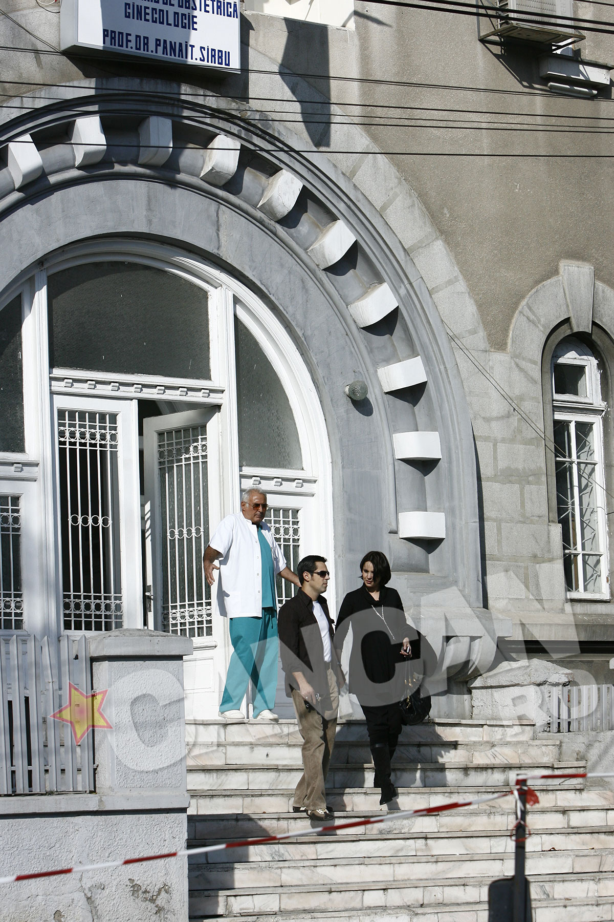 Andreea Marin si Stefan Banica Jr. la un control medical