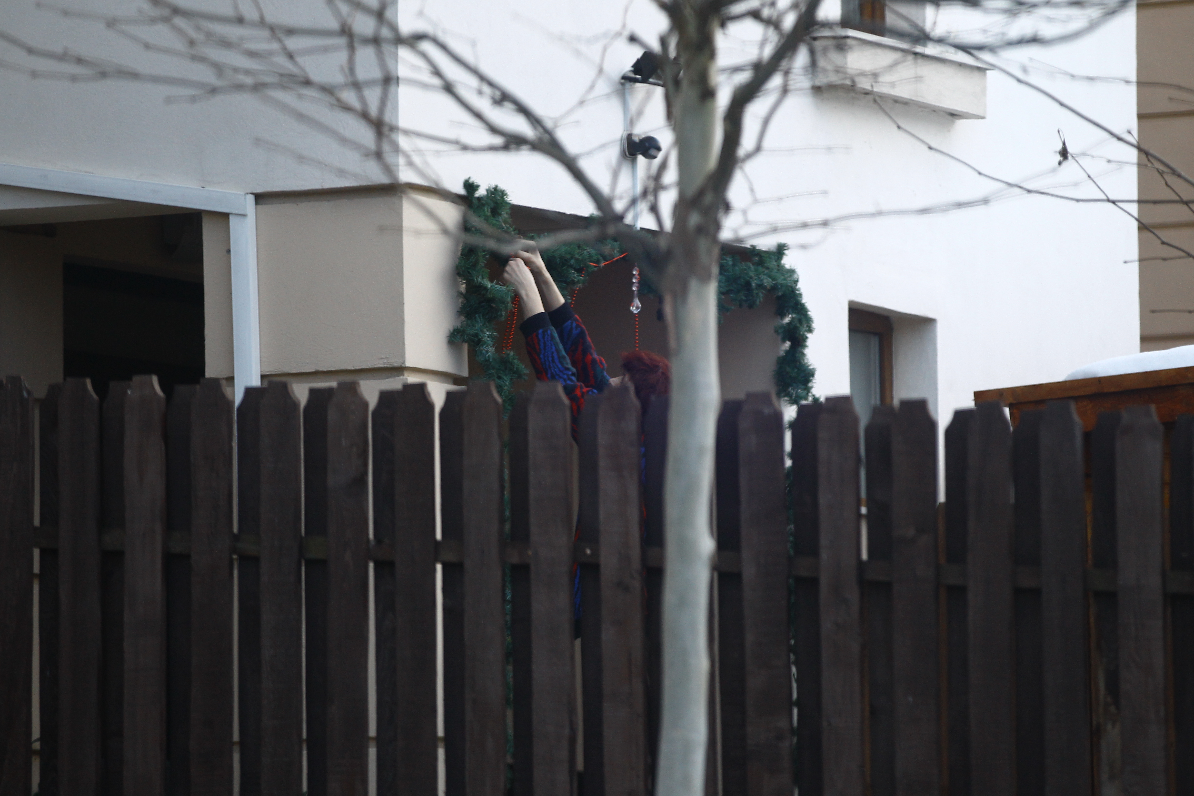 Zilele trecute, menajera de la vila din Pipera a inceput sa pregateasca locuinta pentru reintoarcerea Andreei Marin