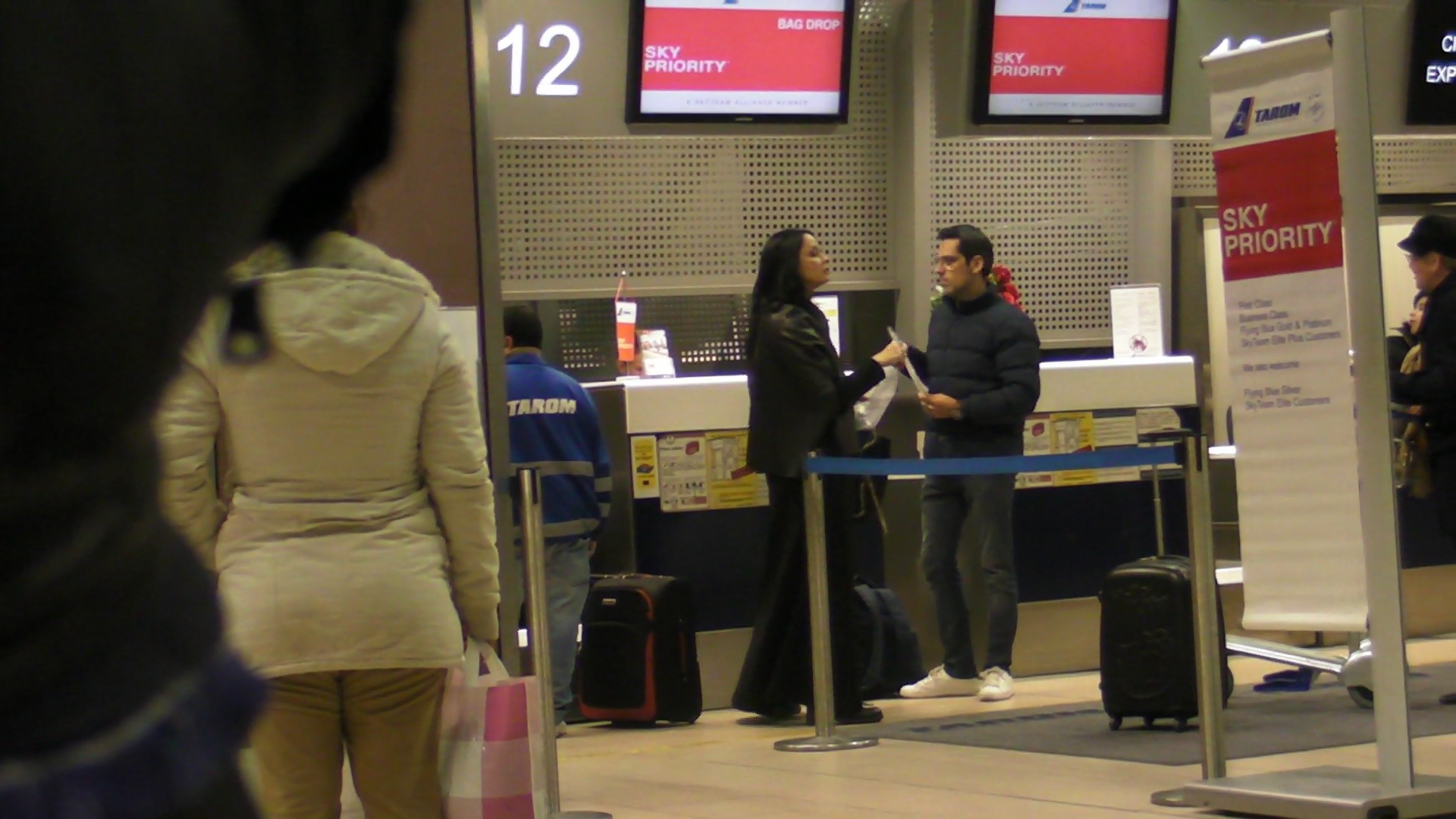 Andreea Marin si Stefan Banica au plecat in vacanta joi seara si au anuntat divortul exact inainte de decolare