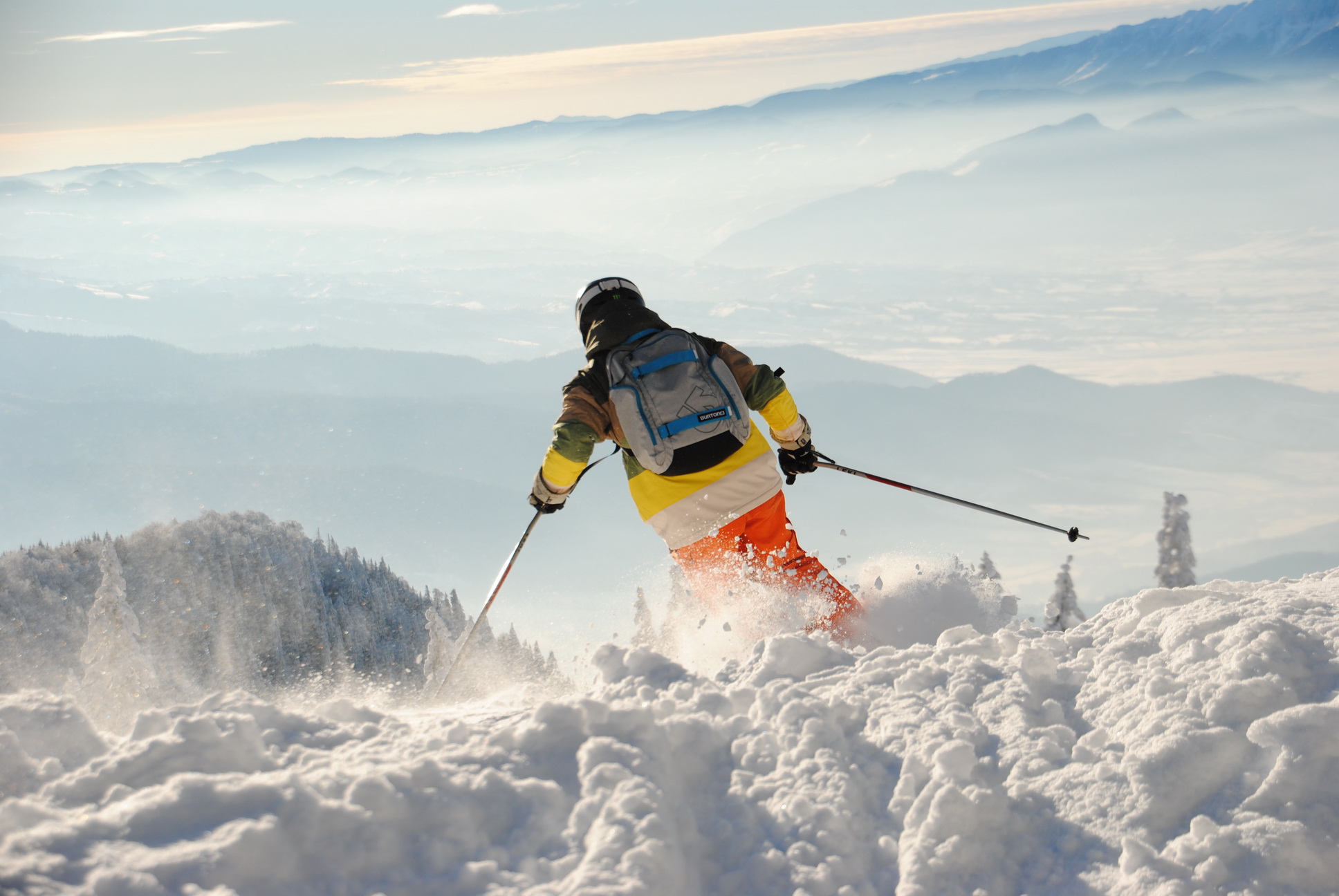 George Vintila si-a petrecut vacanta la schi, in Poiana Brasov! Uite ce frumos s-a distrat omul de radio!