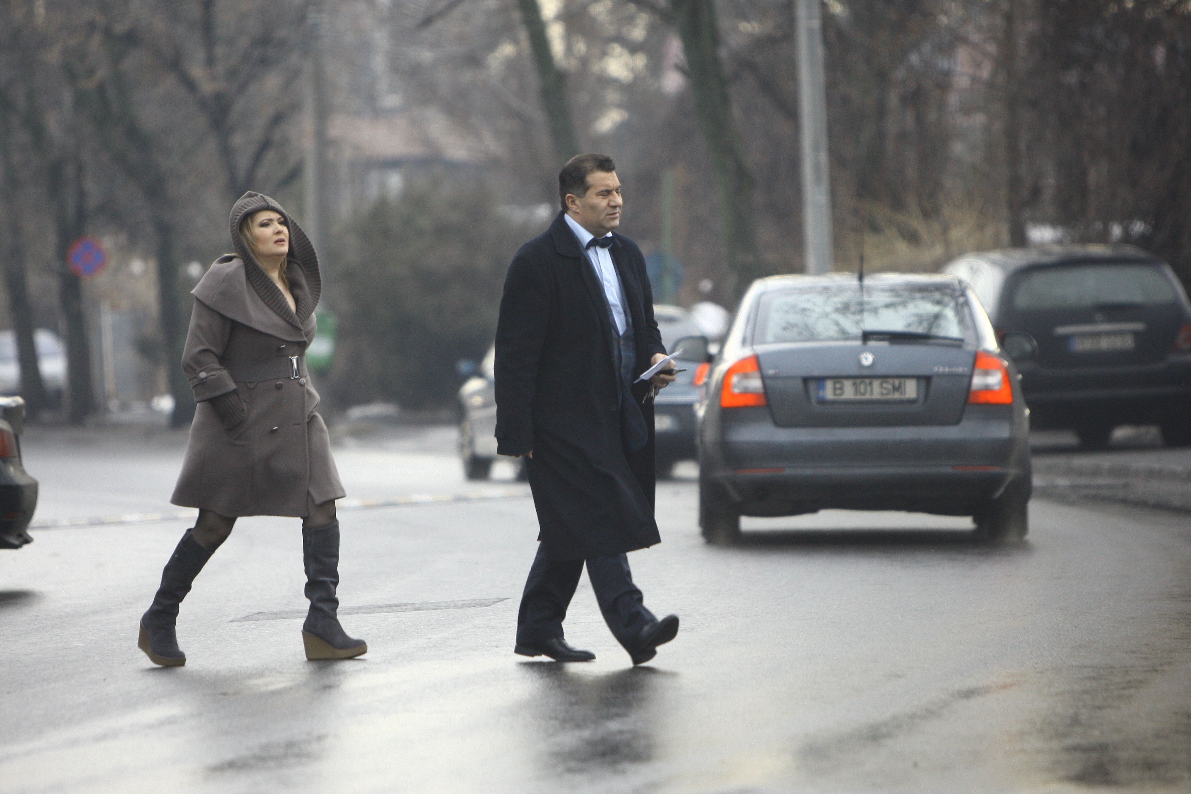 Viorica si Ionita de la Clejani au mancat la un restaurant din Capitala, plecand la ora 16.40