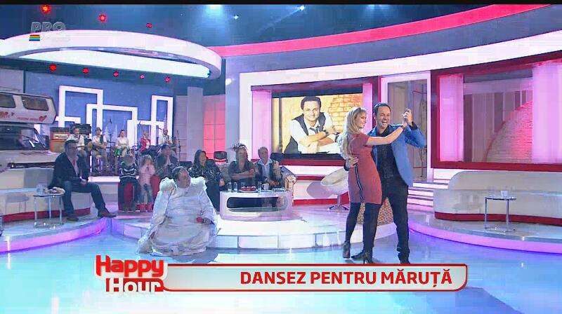 Nebunie de ziua de naştere a lui Măruţă! Vezi ce vedete au venit şi ce surprize incredibile a primit moderatorul!