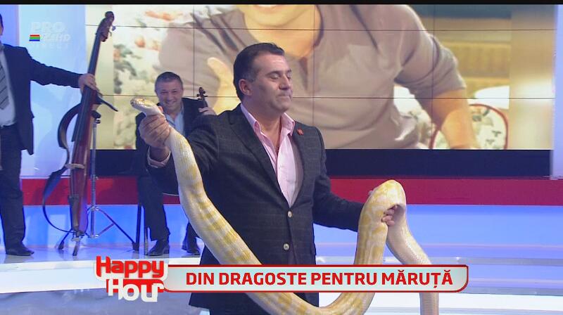 Nebunie de ziua de naştere a lui Măruţă! Vezi ce surprize a primit a primt moderatorul de la vedete!