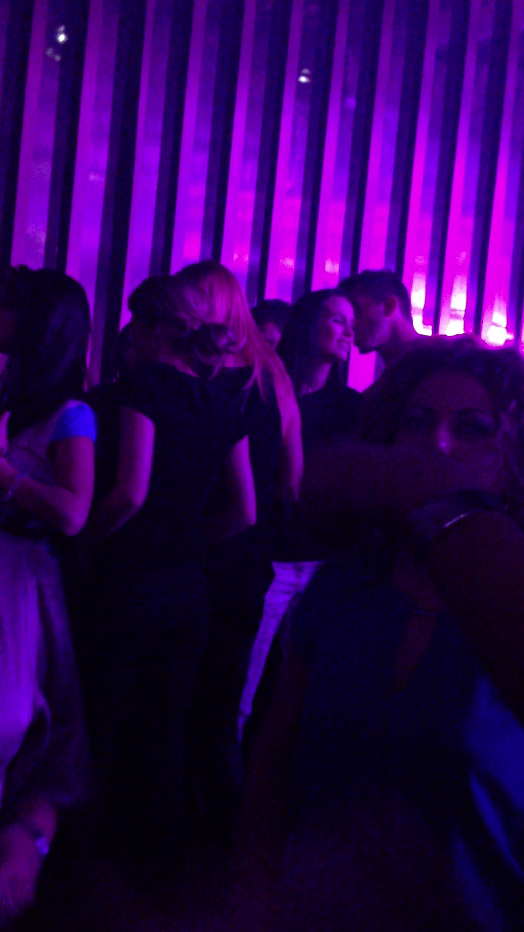 Bruneta s-a simtit foarte bine in compania lui Tecau, savurand fiecare cuvintel al acestuia