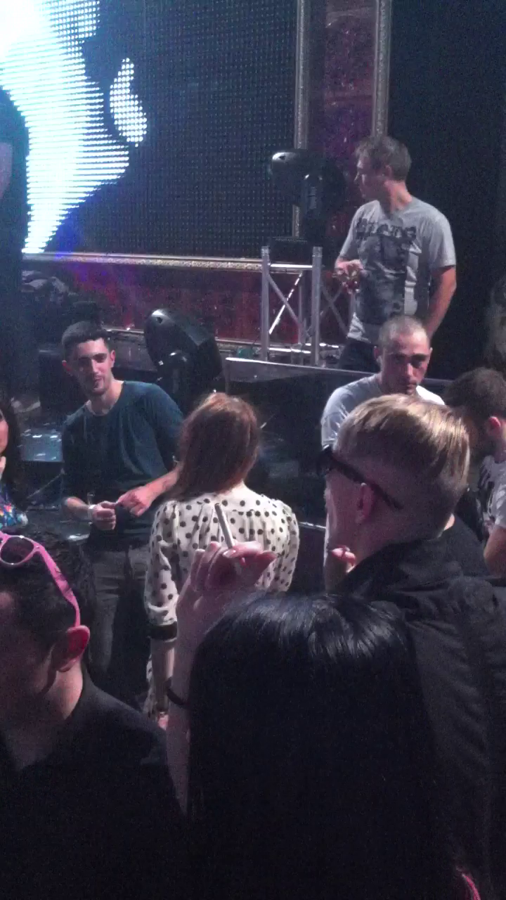 Vladimir se simte in club ca un 