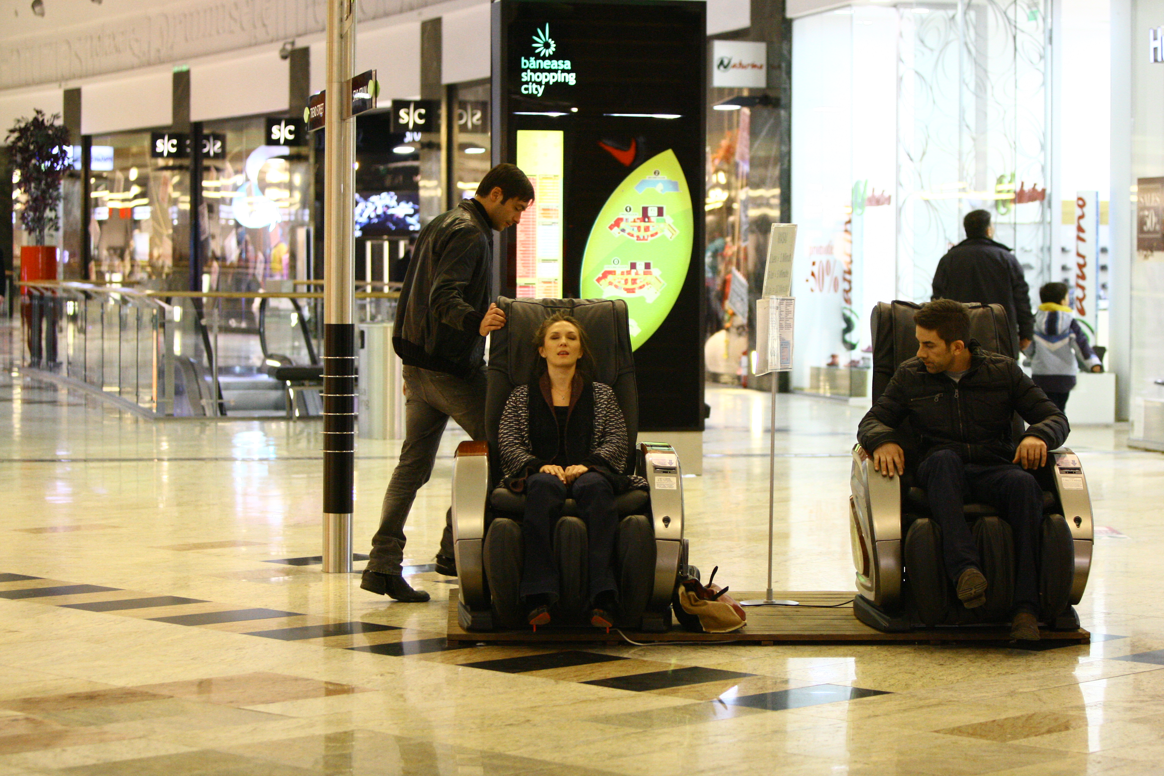 Si toata lumea e fericita