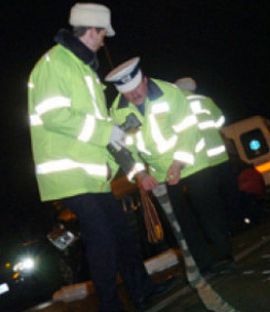 Intersecţia blestemată i-a făcut maşina praf lui Tibi Scobiola! Artistul nu a acordat prioritate şi s-a izbit într-un taxi!