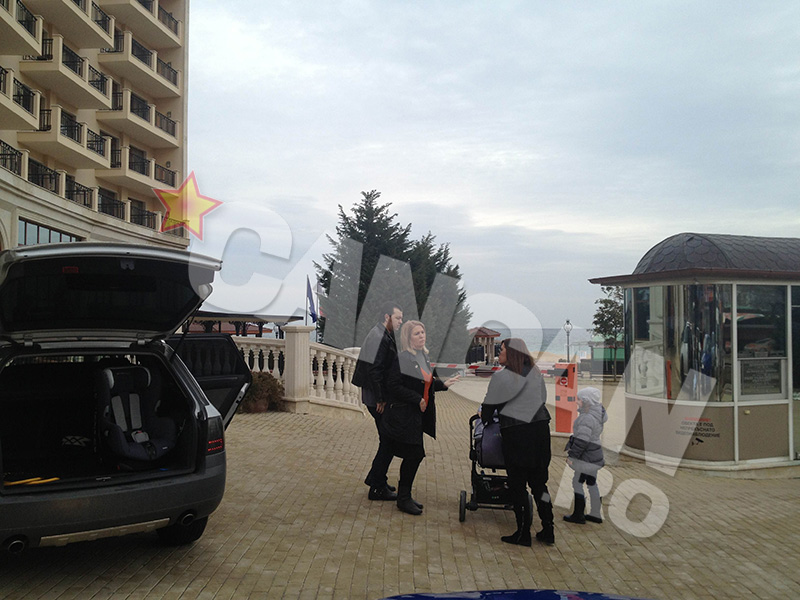 FOTO de senzaţie! Luminiţa Anghel şi soţul au ales să plece din ţară, când lucrurile au luat-o razna, pe modelul Marin-Bănică!