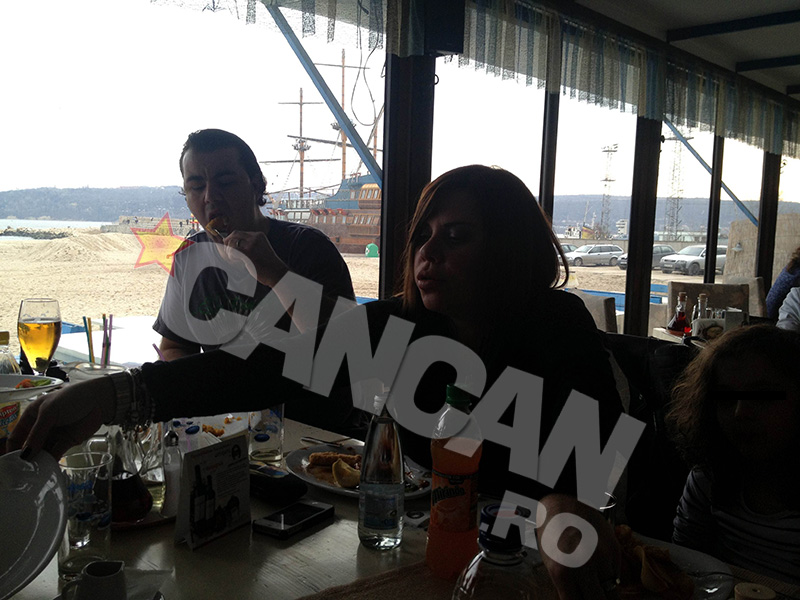 FOTO de senzaţie! Luminiţa Anghel şi soţul au ales să plece din ţară, când lucrurile au luat-o razna, pe modelul Marin-Bănică!