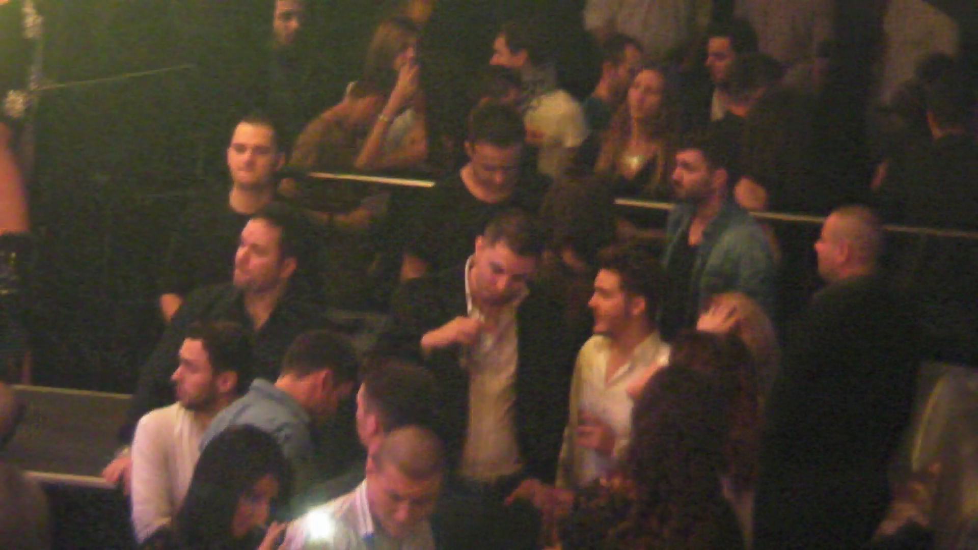 Raluca Ogica a iesit la club doar in compania baietilor