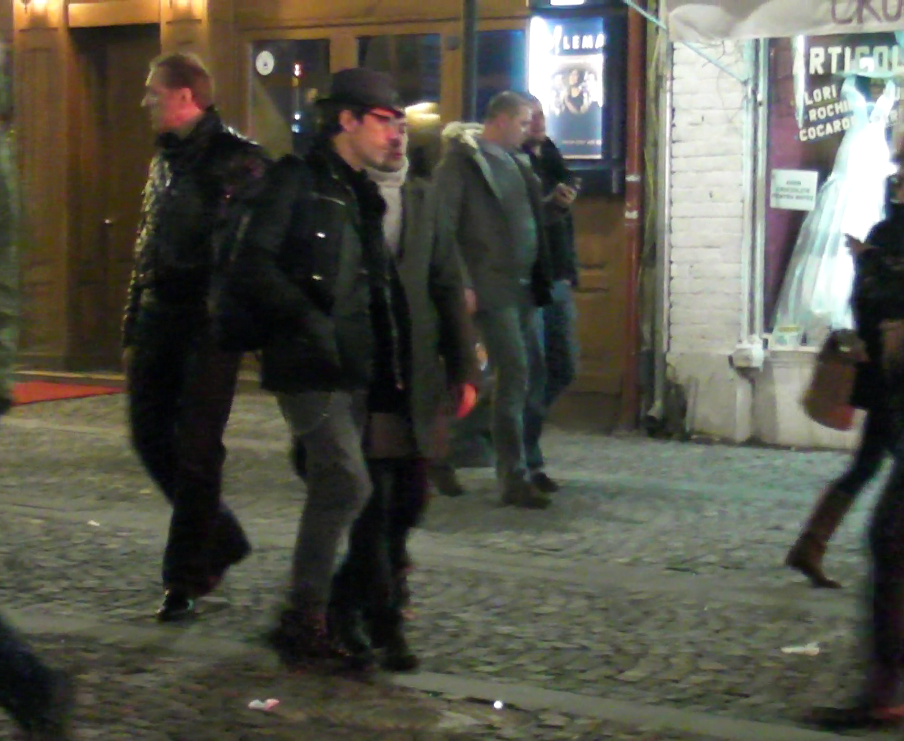 Sambata seara, plimbandu-se prin Centrul Vechi, Banica era de nerecunoscut