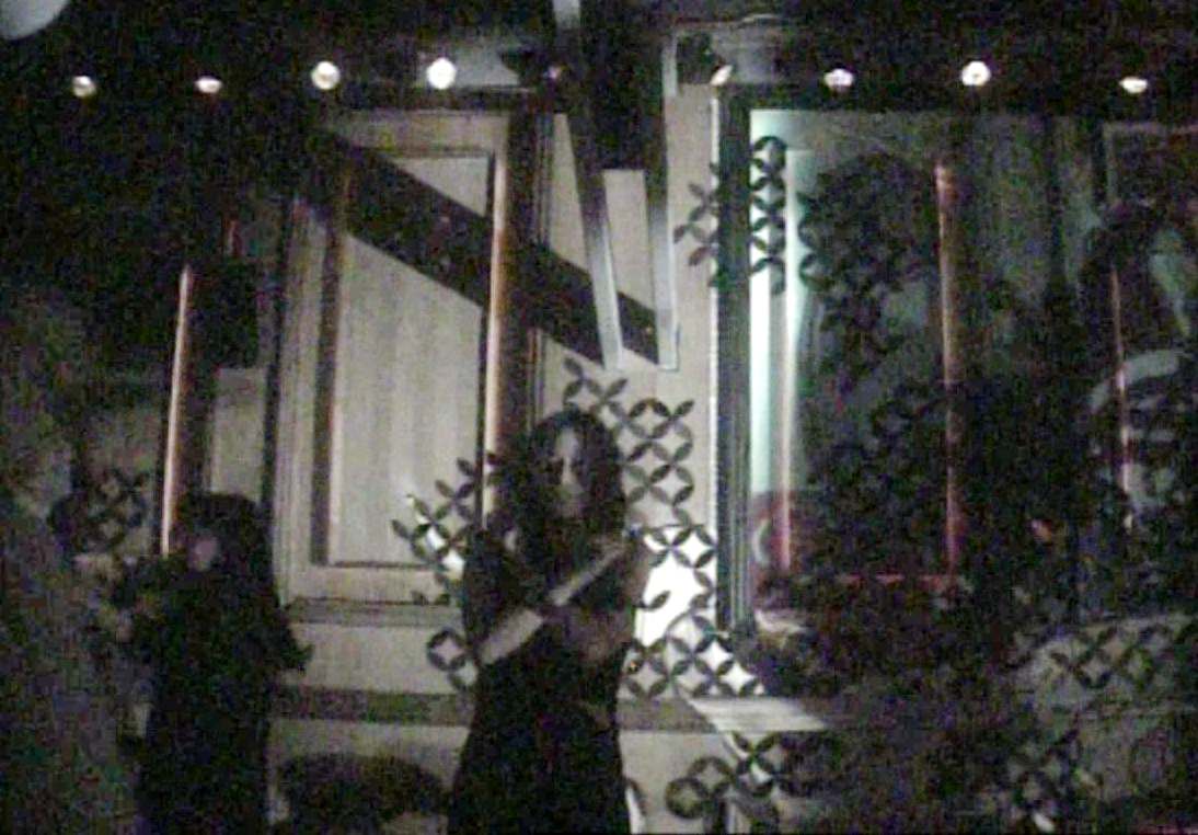 Chiar daca nu era insotita de iubitul ei, bruneta nu a dansat cu nicun alt barbat