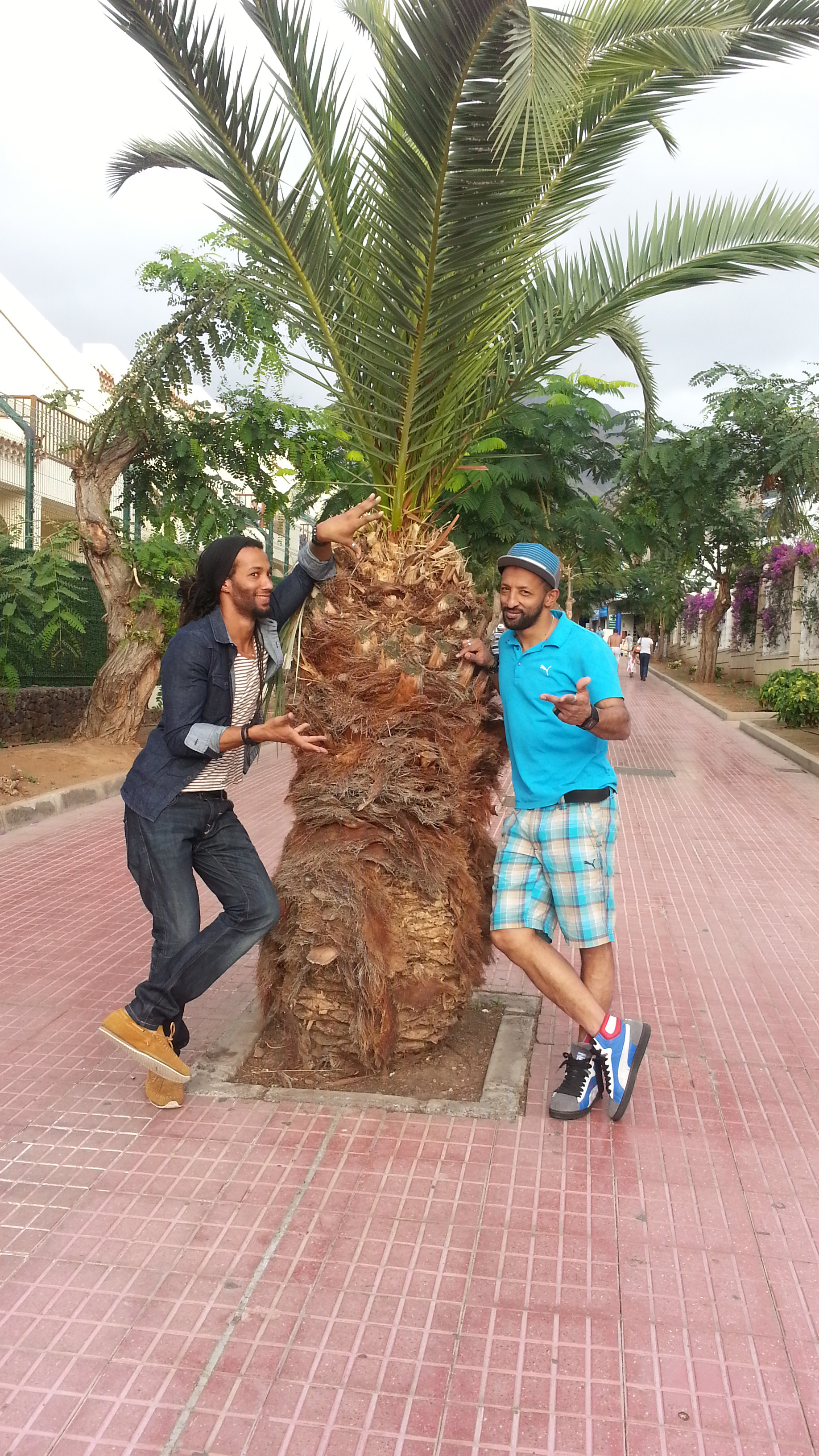 Kamara si Musty au incercat sa recupereze timpul pierdut in perioada petrecuta impreuna in Tenerife.