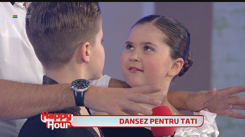 Ce tătic mândru! Fiica lui Romică Ţociu a dansat cha-cha la