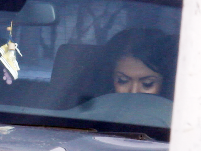 Tristetea se putea citi pe chipul brunetei