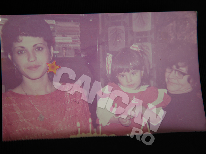 Imagini de colecţie! Fotografii în premieră cu Giulia Anghelescu când era doar o copiliţă! Nu-i aşa că-i drăguţă?