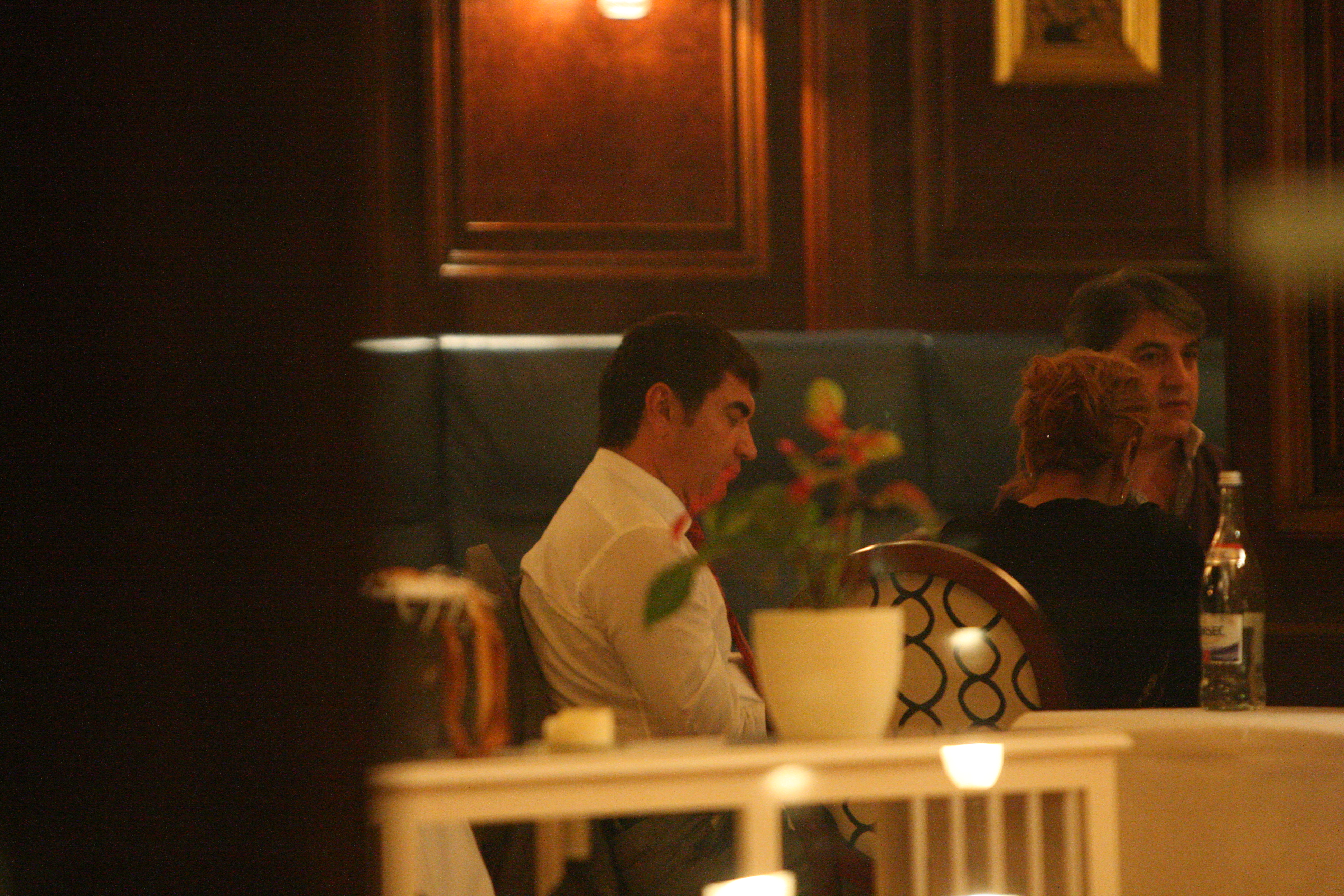 Mihaela si Cristi Borcea au luat o cina tarzie la un restaurant de fite din Bucuresti