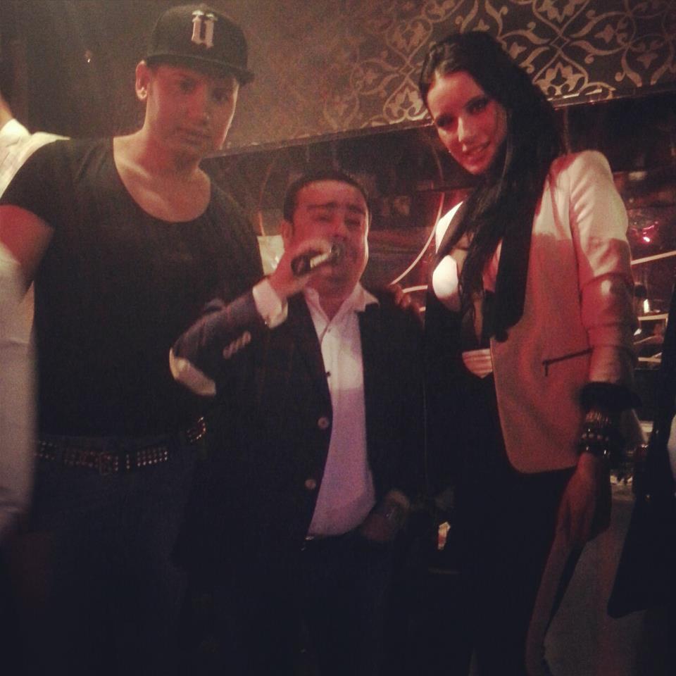 Adrian Minune a incins atmosfera sambata seara in clubul in care Celia si iubitul ei s-au distrat