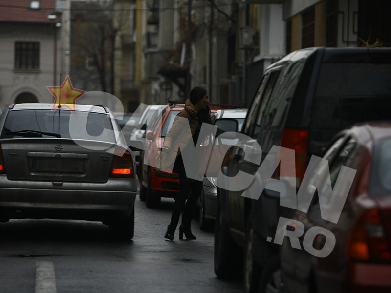 Andreea Mantea, după cea mai grea noapte din viaţa ei! A ieşit din casă abia la prânz, total schimbată la faţă!