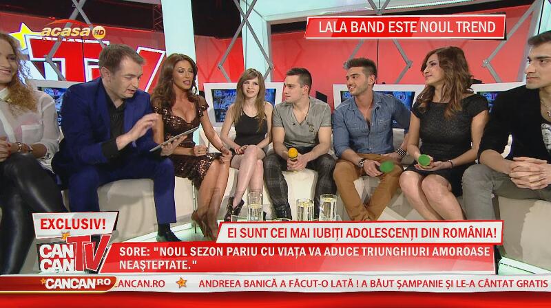 Cei mai iubiţi adolescenţi din România, filmaţi de paparazzi! Ce membri din Lala Band au fost filmaţi în ipostaze fierbinţi!