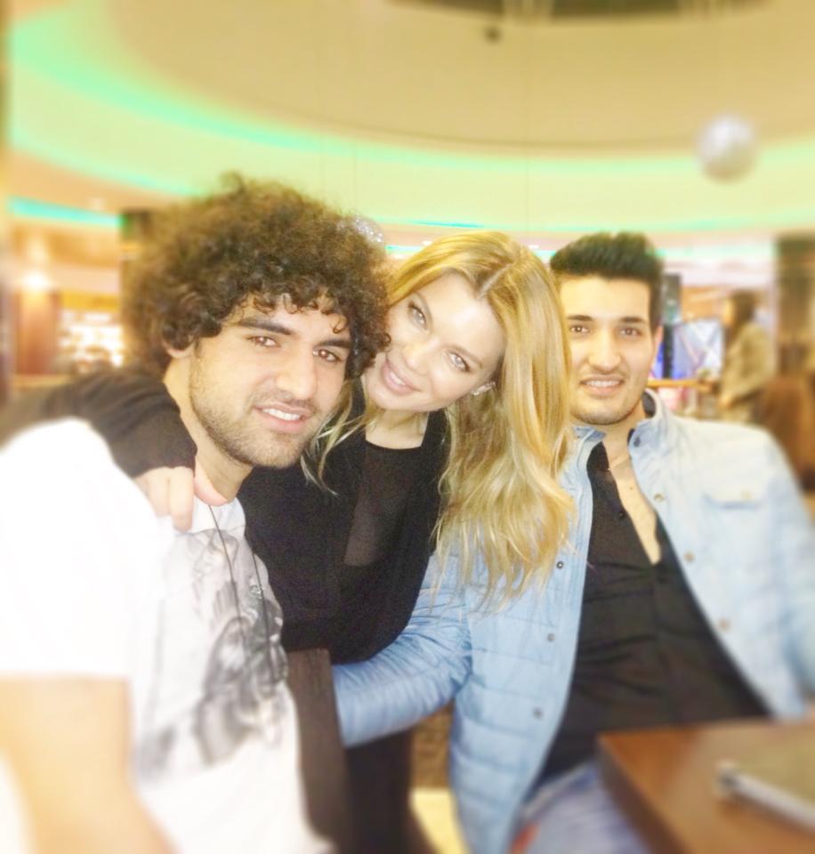 Gina Pistol a socializat cu bunul ei prieten Marian Vasilescu (stanga), fost concurent la 