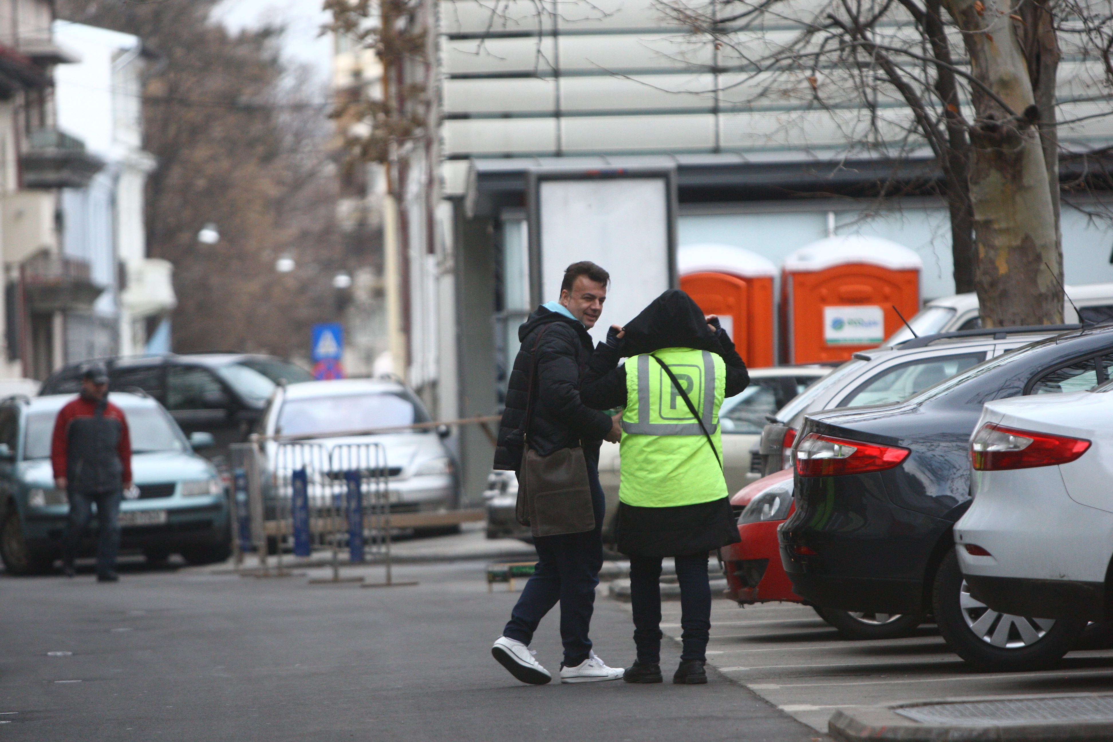 Parcangita s-a rezumat doar la a schimba cateva cuvinte cu Enache, fara sa ii ceara sa se fotografieze alaturi de ea