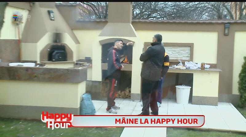 La o zi de la botez, Andra i-a făcut baie fetiţei lui Pepe în apă în care a pus aur şi miere, să-i fie viaţa dulce!