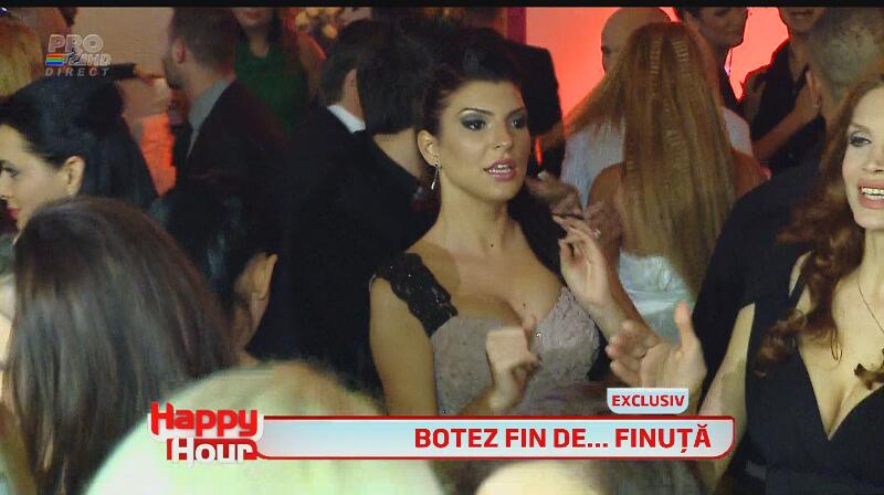 Imagini incendiare de la petrecerea botezului fiicei lui Pepe! Vezi şi tu cum s-au distrat vedetele din România!