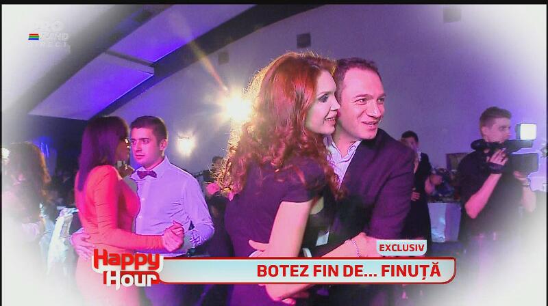 Imagini incendiare de la petrecerea botezului fiicei lui Pepe! Vezi şi tu cum s-au distrat vedetele din România!