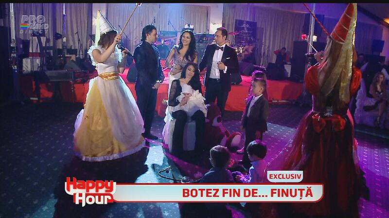 Imagini incendiare de la petrecerea botezului fiicei lui Pepe! Vezi şi tu cum s-au distrat vedetele din România!