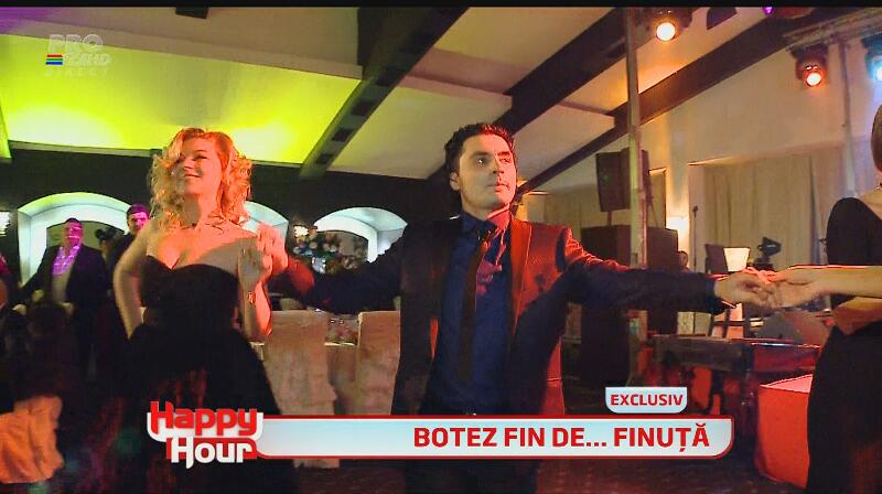 Imagini incendiare de la petrecerea botezului fiicei lui Pepe! Vezi şi tu cum s-au distrat vedetele din România!