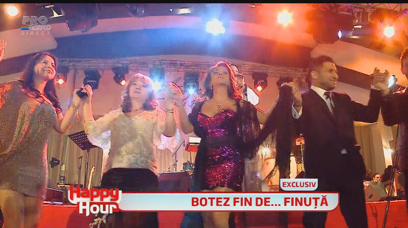 Imagini incendiare de la petrecerea botezului fiicei lui Pepe! Vezi şi tu cum s-au distrat vedetele din România!