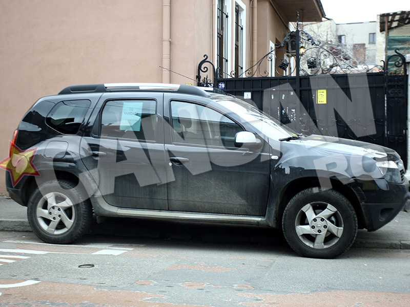 Silviu Prigoană cu o limuzină de sute de mii de euro, Adriana pe jos! Bahmuţeanca şi-a scos Dacia la vânzare!