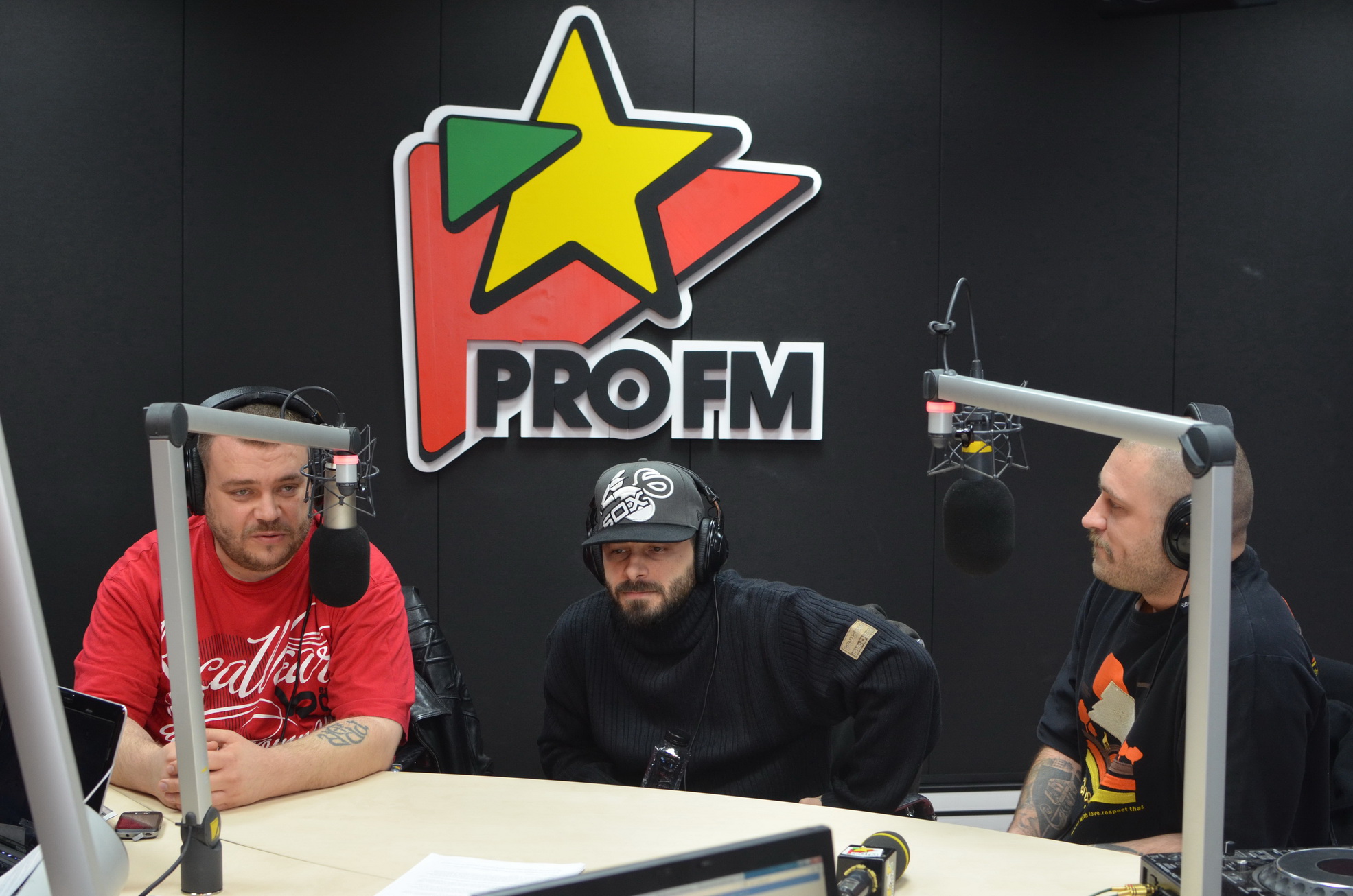 Mafia revine în forţă! Cei trei băieţi răi ai hip-hop-ului românesc lansează o nouă piesă! Vezi aici cu cine!